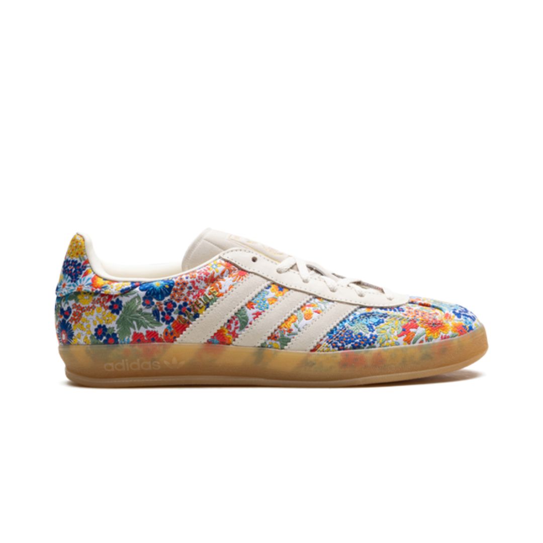 ADDS Gazelle Indoor Liberty London Blumenstickerei