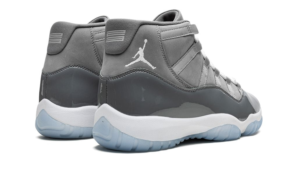 Jordan 11 Retro Kühl Grau