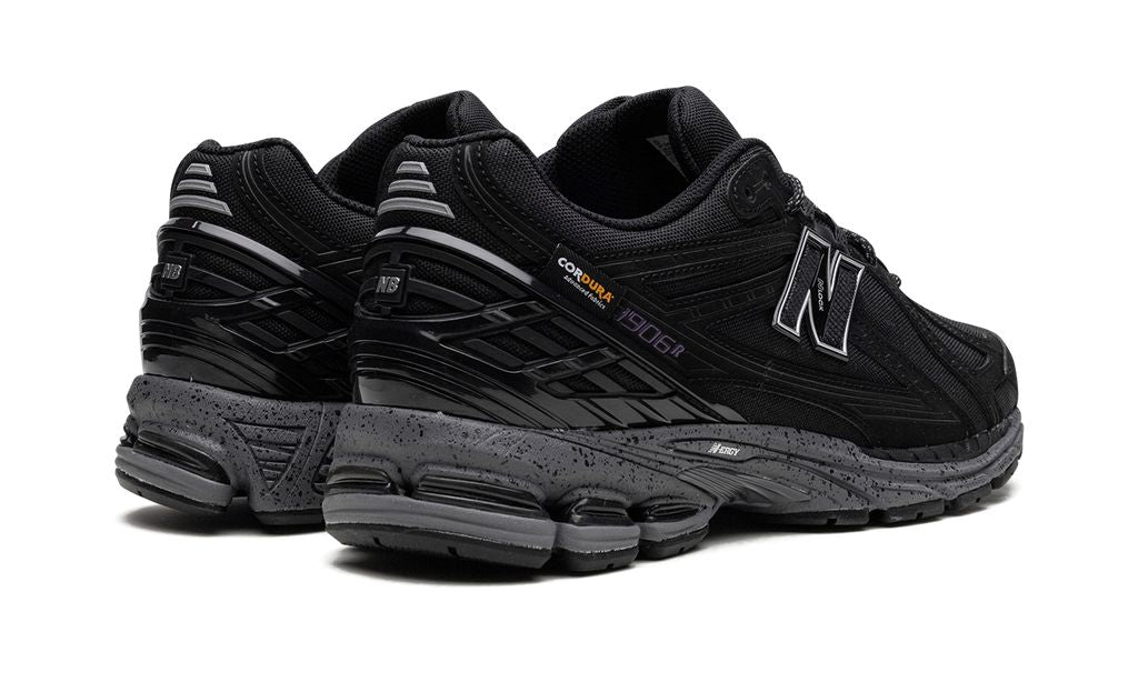 NB 1906R « Cordura Pocket Noir »