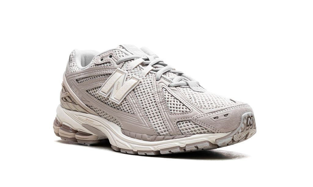 NB 1906R "Grey Day"