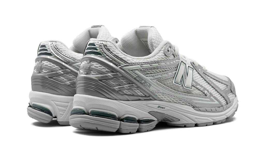 NB 1906R "SILVER METALLIC"