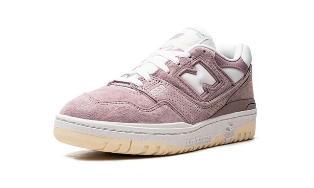 NB 550 Lilac Chalk