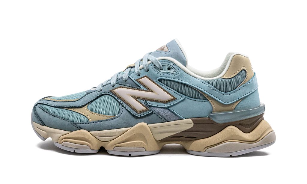 NB 9060 Blue Hazer
