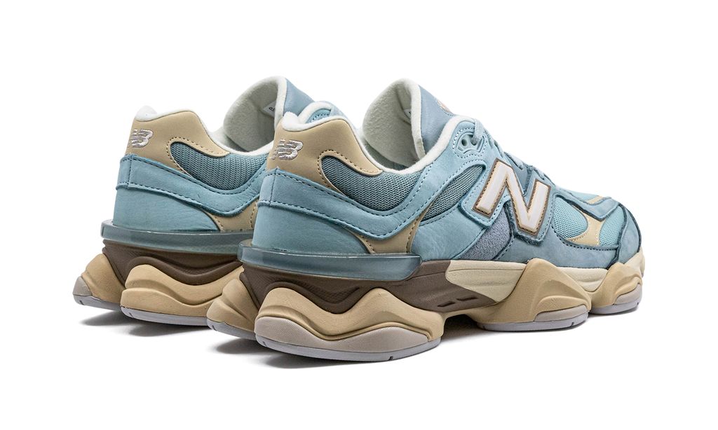 NB 9060 Blue Hazer