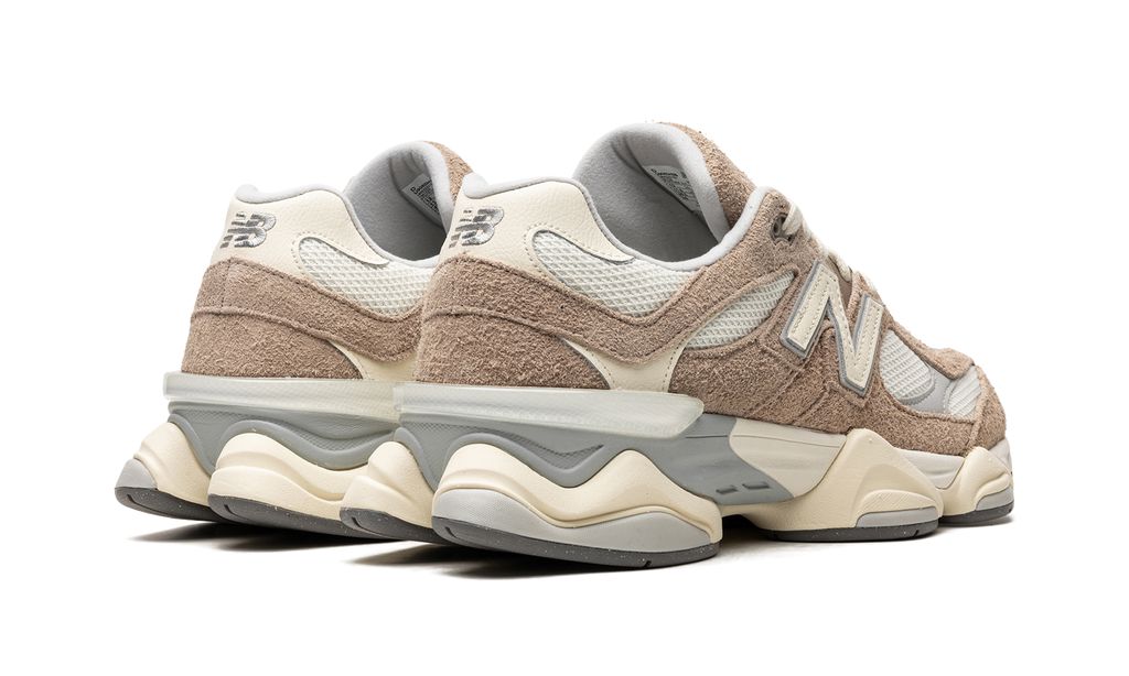 NB 9060 Driftwood Stone Pink Sea Salt