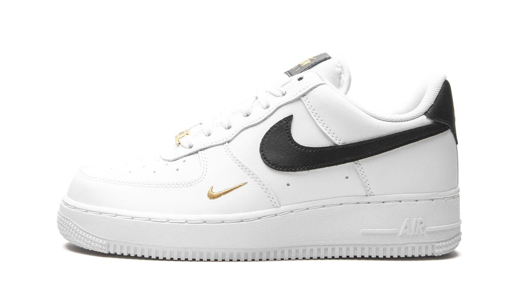 NK Air Force 1 Essential White Black Gold