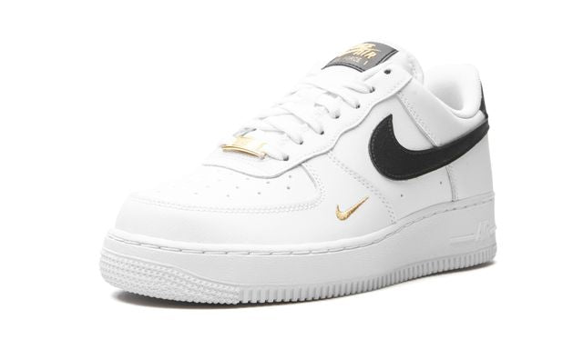 NK Air Force 1 Essential White Black Gold