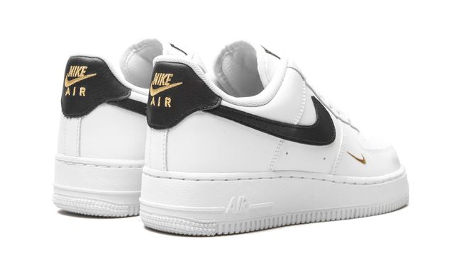 NK Air Force 1 Essential White Black Gold