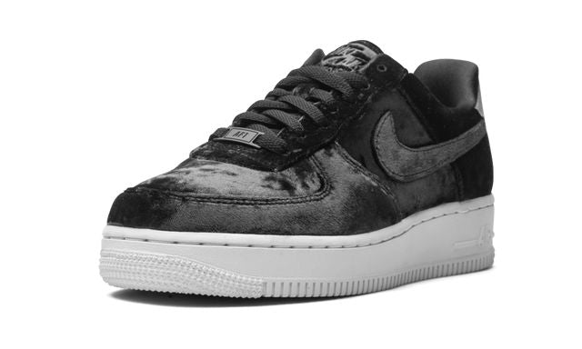 NK Air Force 1 Low "Black Velvet"