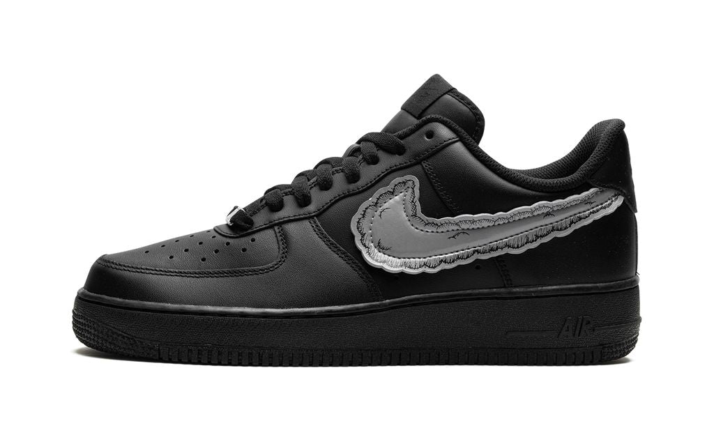 NK Air Force 1 Low "KAWS x Sky High Farms - Black"