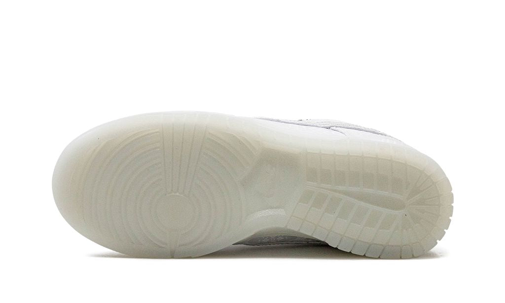 NK Dunk Low CLOT Fragment White