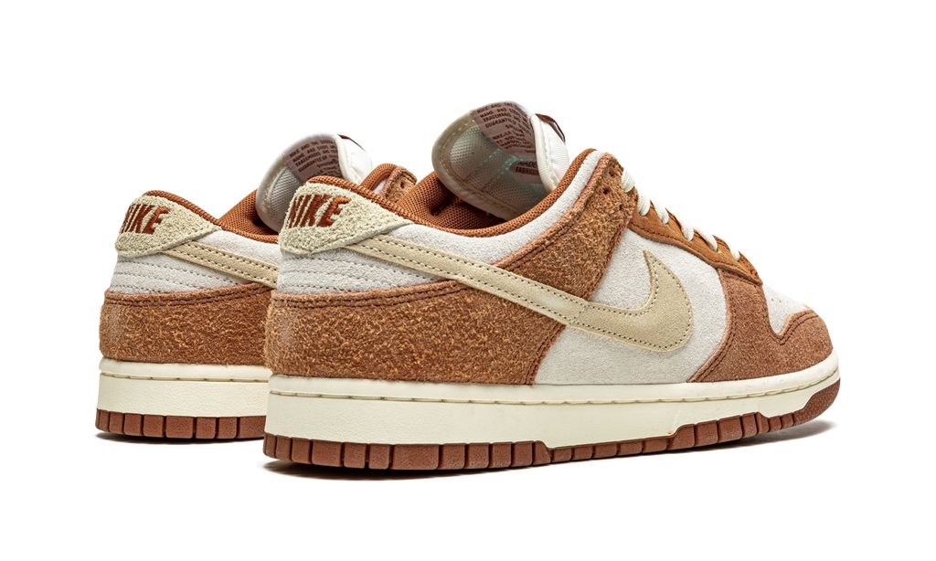 NK Dunk Low Medium Curry