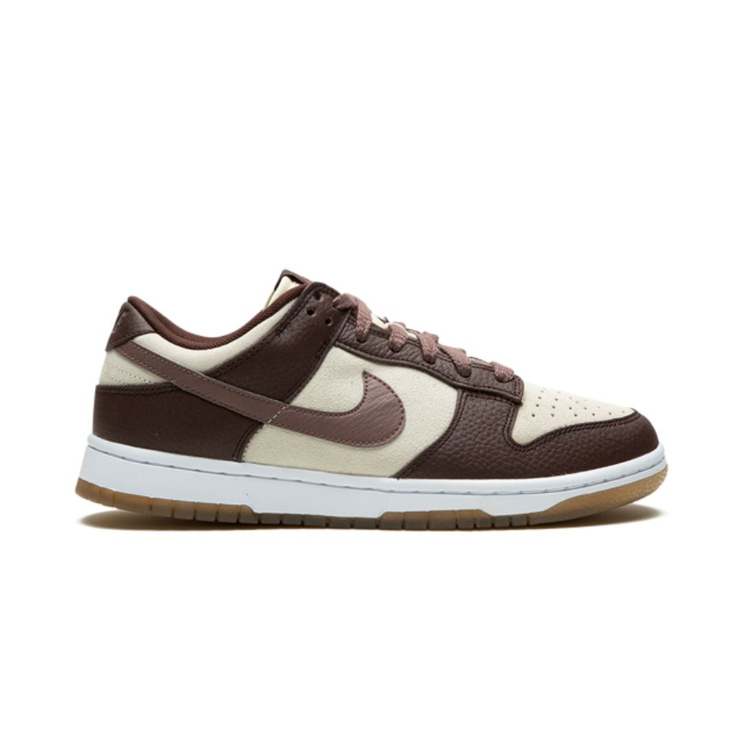 NK Dunk Low Prune Eclipse
