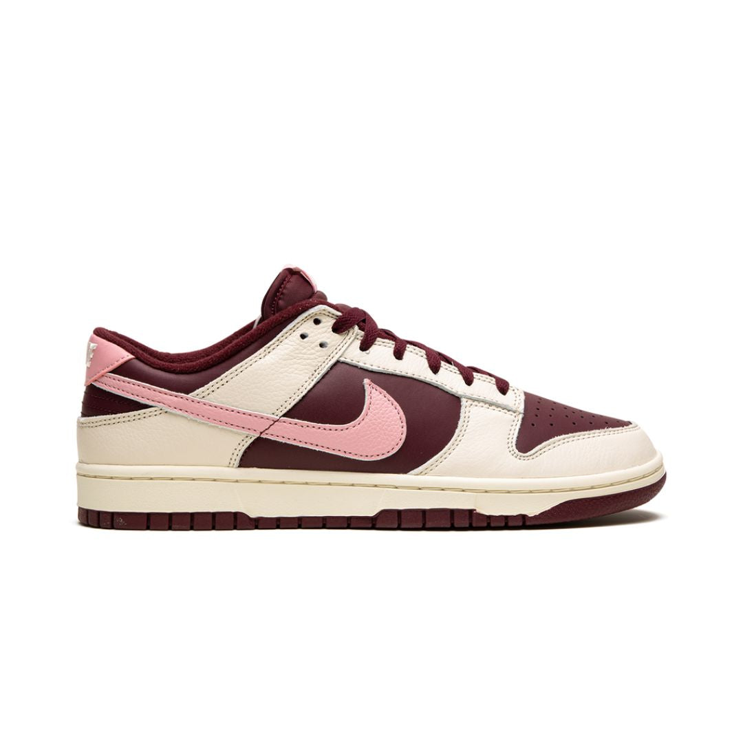 NK Dunk Low Premium Valentine's Day