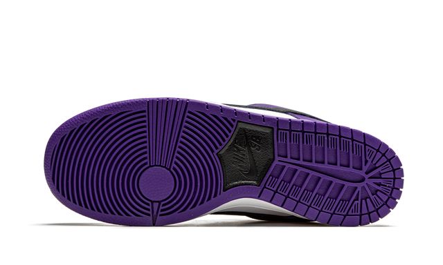 NK SB Dunk Low Court Violet