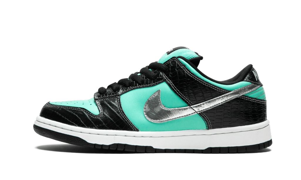 NK SB Dunk Low Diamond Supply Co. Aqua Blue