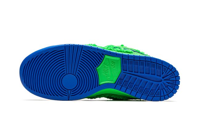 NK SB Dunk Low Grateful Dead Bears Green