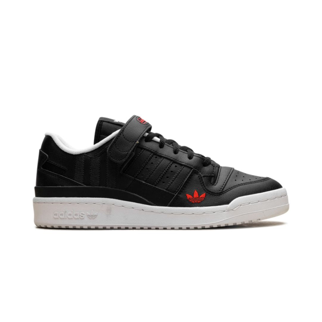 ADDS Forum Low Schwarz