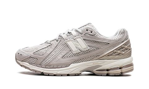 NB 1906R "Grey Day"