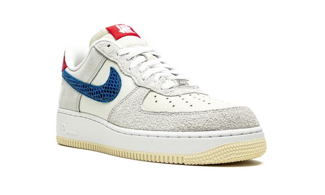 Dunk NK Air Force 1 Low SP Undefeated 5 On It contre AF1