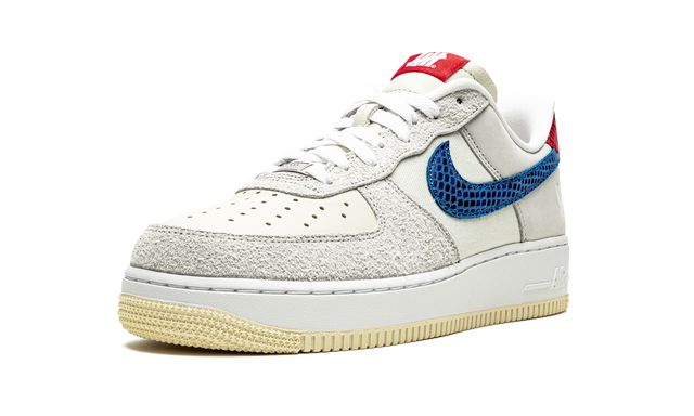 Dunk NK Air Force 1 Low SP Undefeated 5 On It contre AF1