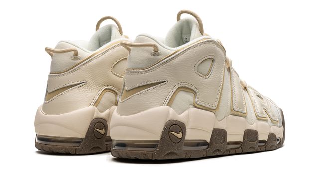 NK Air More Uptempo Lait de coco