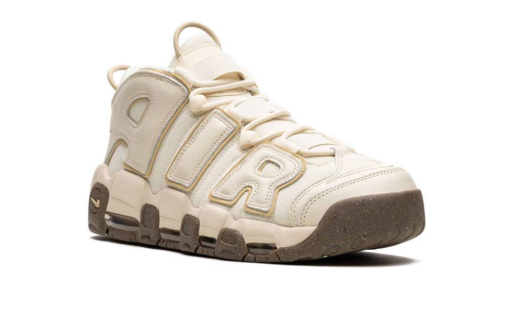 NK Air More Uptempo Lait de coco