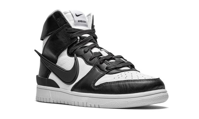 NK Dunk High Ambush Black White