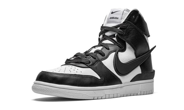 NK Dunk High Ambush Black White