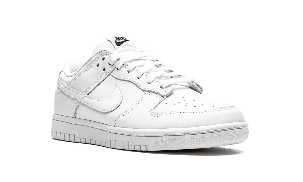 NK Dunk Low Triple Blanc 