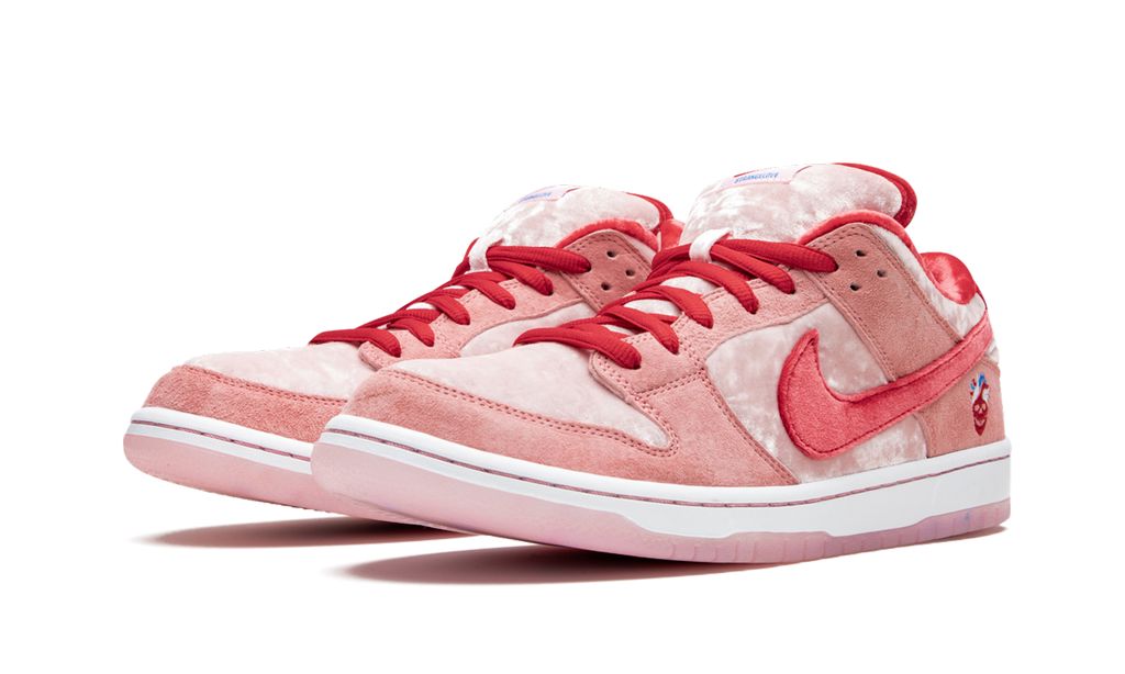 Dunk Low NK SB Strangelove 