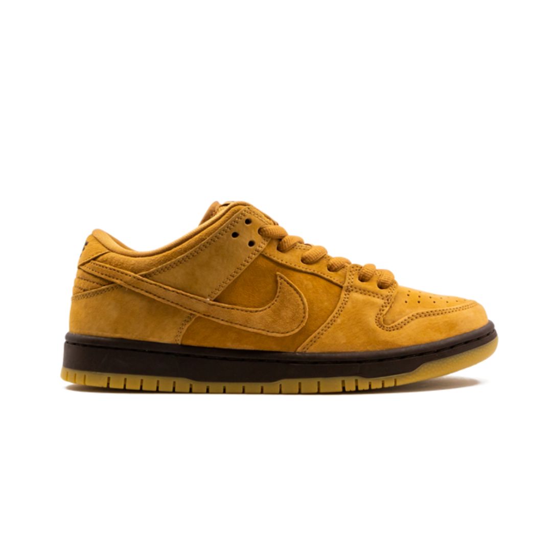 NK SB Dunk Low Wheat 