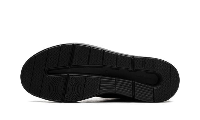 On Roger Advantage Black